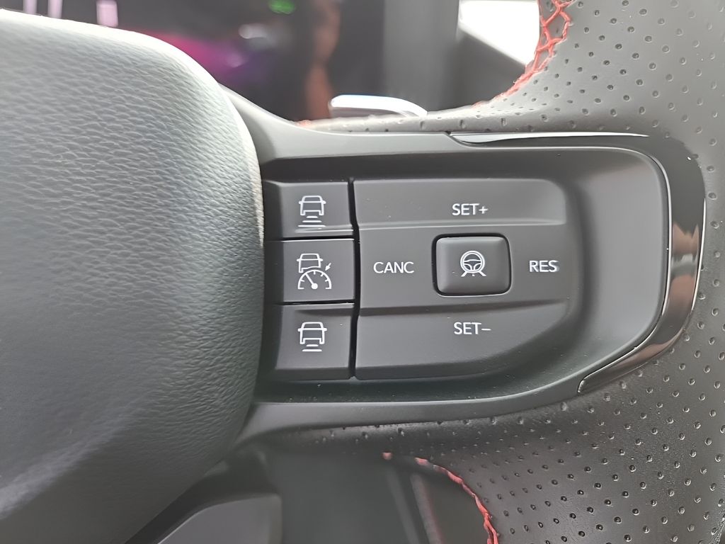 2025 Dodge Charger R/T photo 18