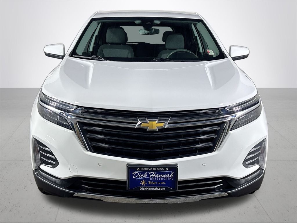 2023 Chevrolet Equinox LT photo 3