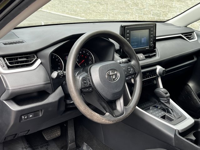 2021 Toyota RAV4 XLE photo 22