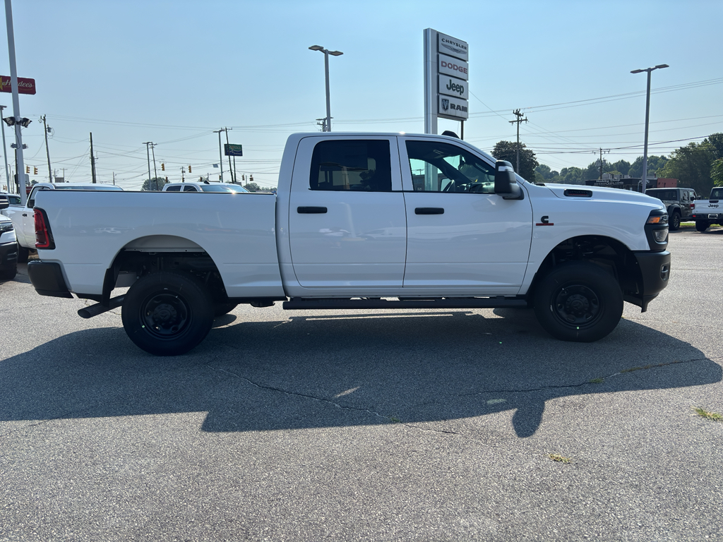 2025 Ram 2500 Tradesman photo 7