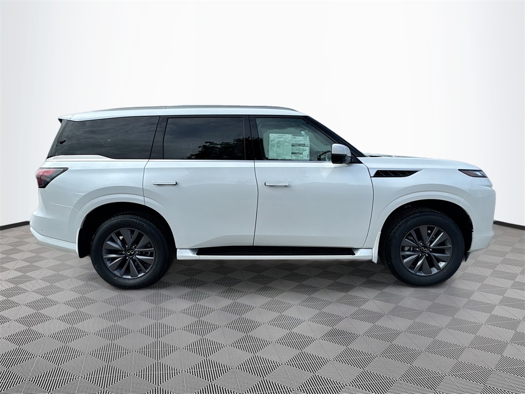 2026 Infiniti QX80 Pure photo 3