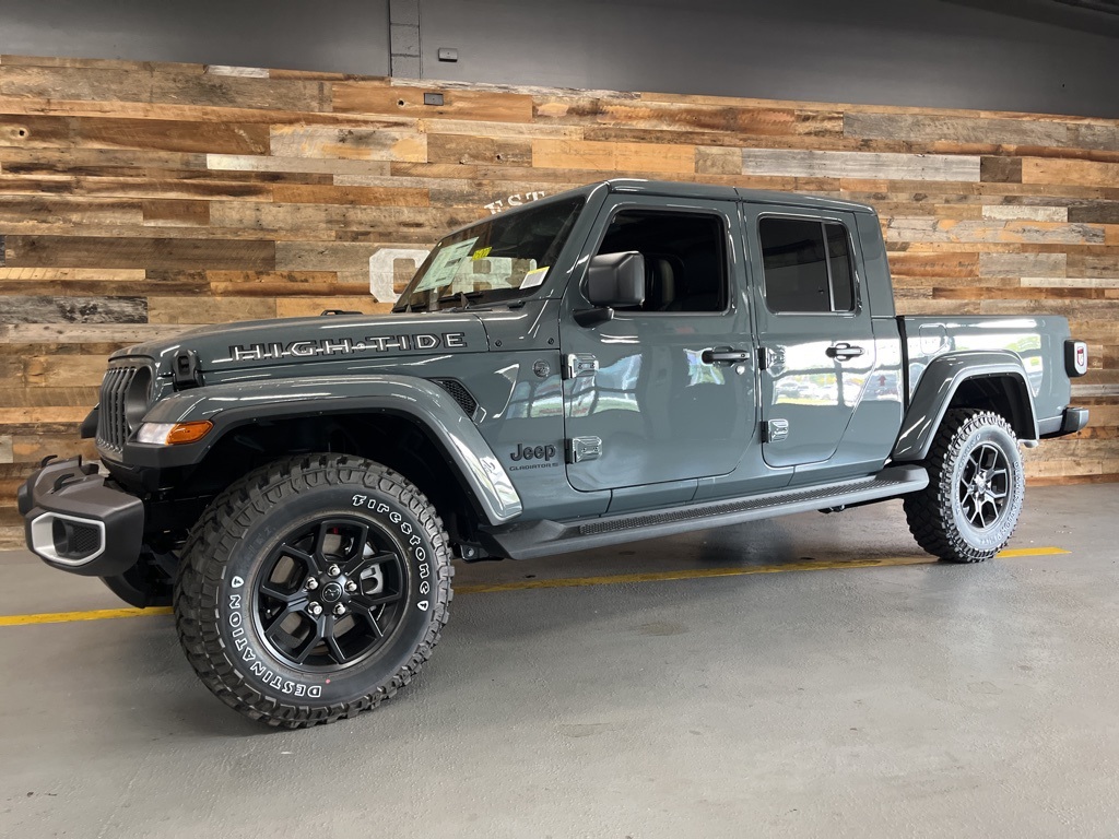 2025 Jeep Gladiator Sport photo 24