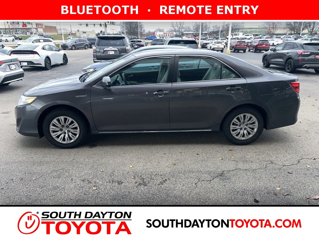 2013 Toyota Camry LE Hybrid
