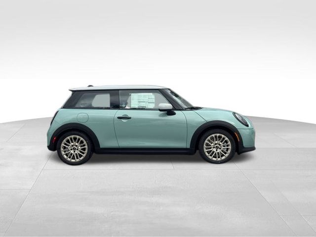 2026 Mini Cooper 2 Door Hardtop Iconic photo 2
