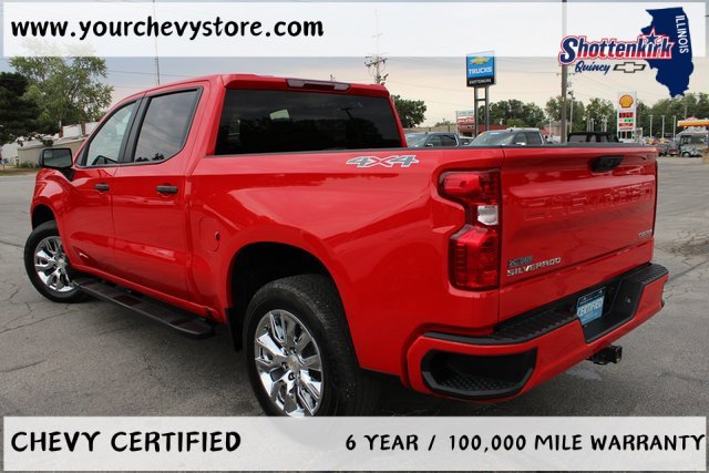 2024 Chevrolet Silverado 1500 Custom photo 12