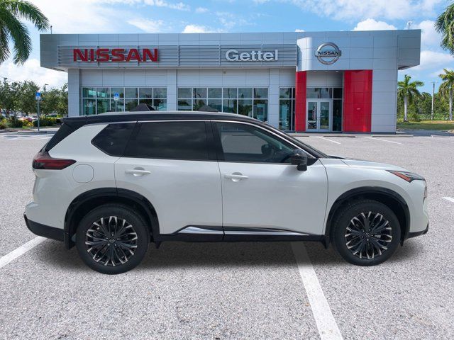 2025 Nissan Rogue Platinum photo 4