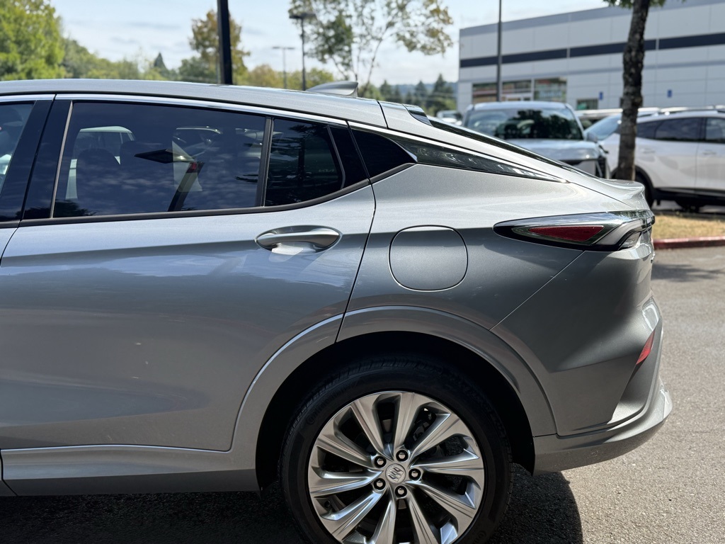 2024 Buick Envista Avenir photo 10
