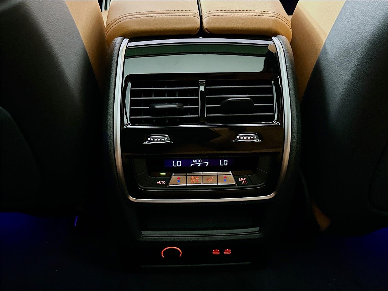 2026 Bmw X7 xDrive40i photo 24