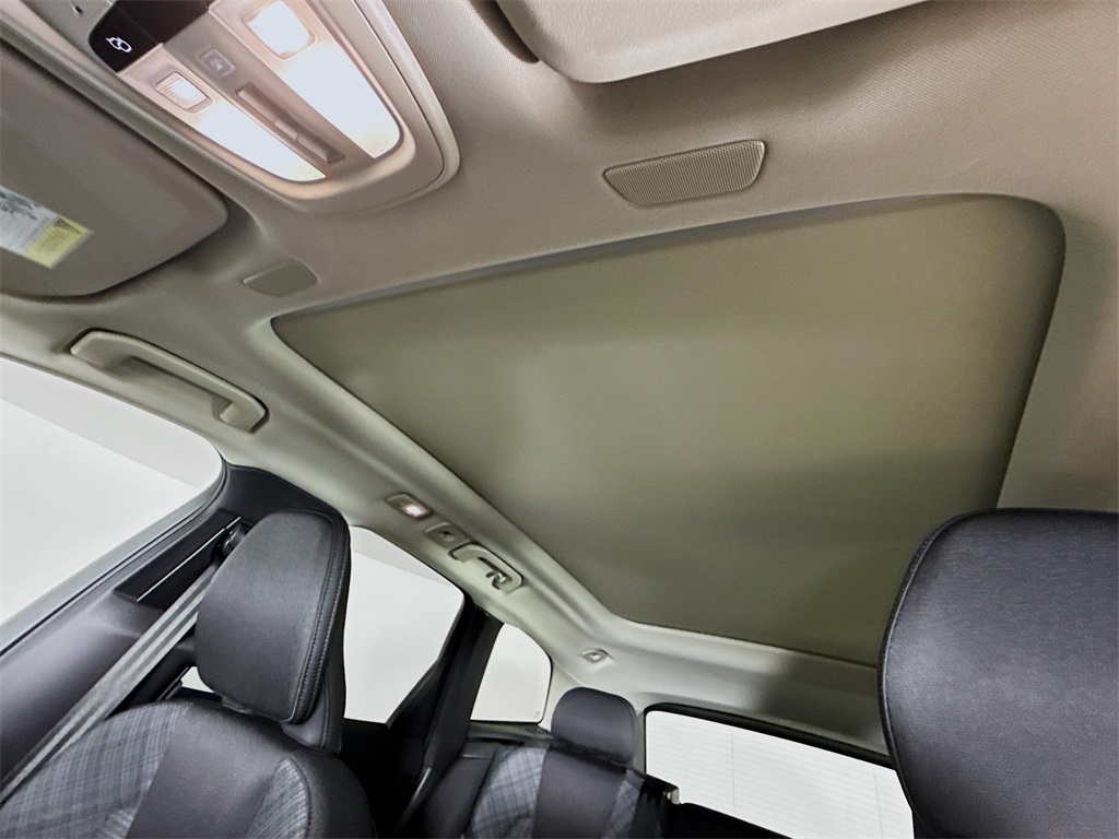 2025 Volvo XC60 B5 Core photo 21
