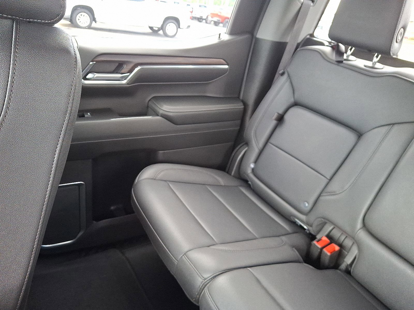 2024 Gmc Sierra 1500 SLT photo 18