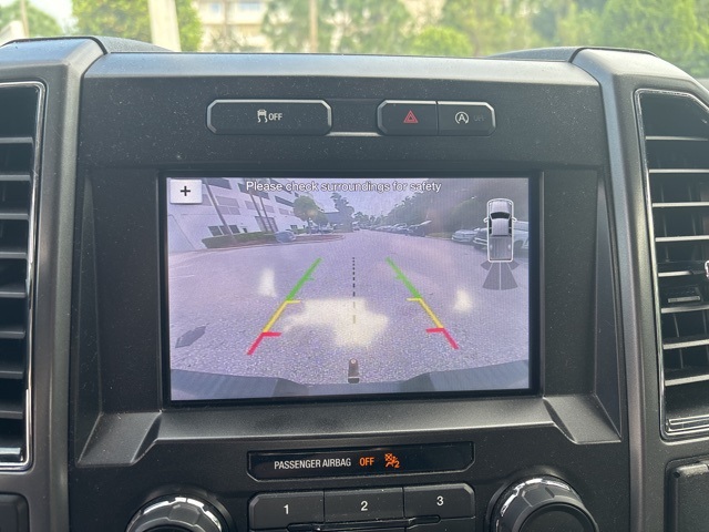 2019 Ford F-150 XLT photo 13