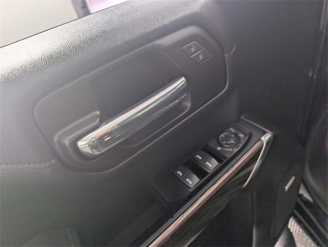 2022 Chevrolet Silverado 1500 RST photo 13
