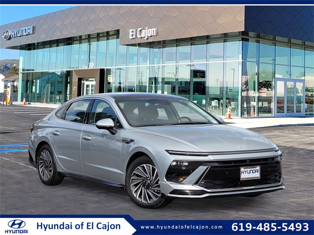 2025 Hyundai Sonata Hybrid Limited's photo