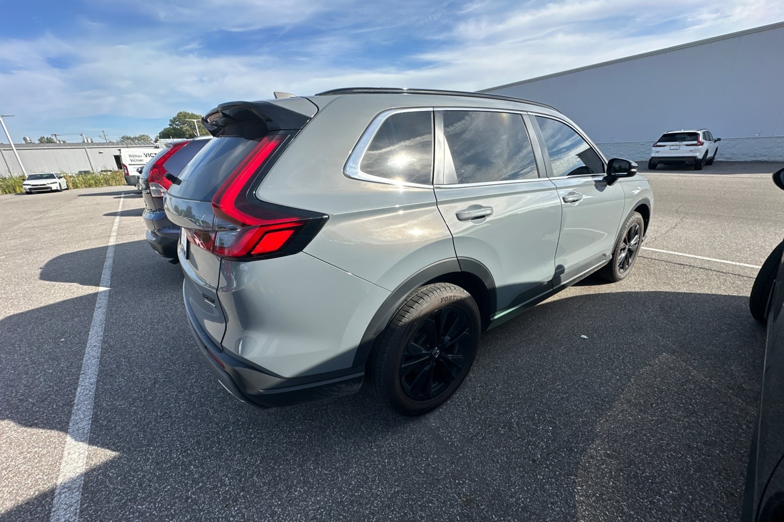 2024 Honda CR-V Hybrid Sport Touring photo 6