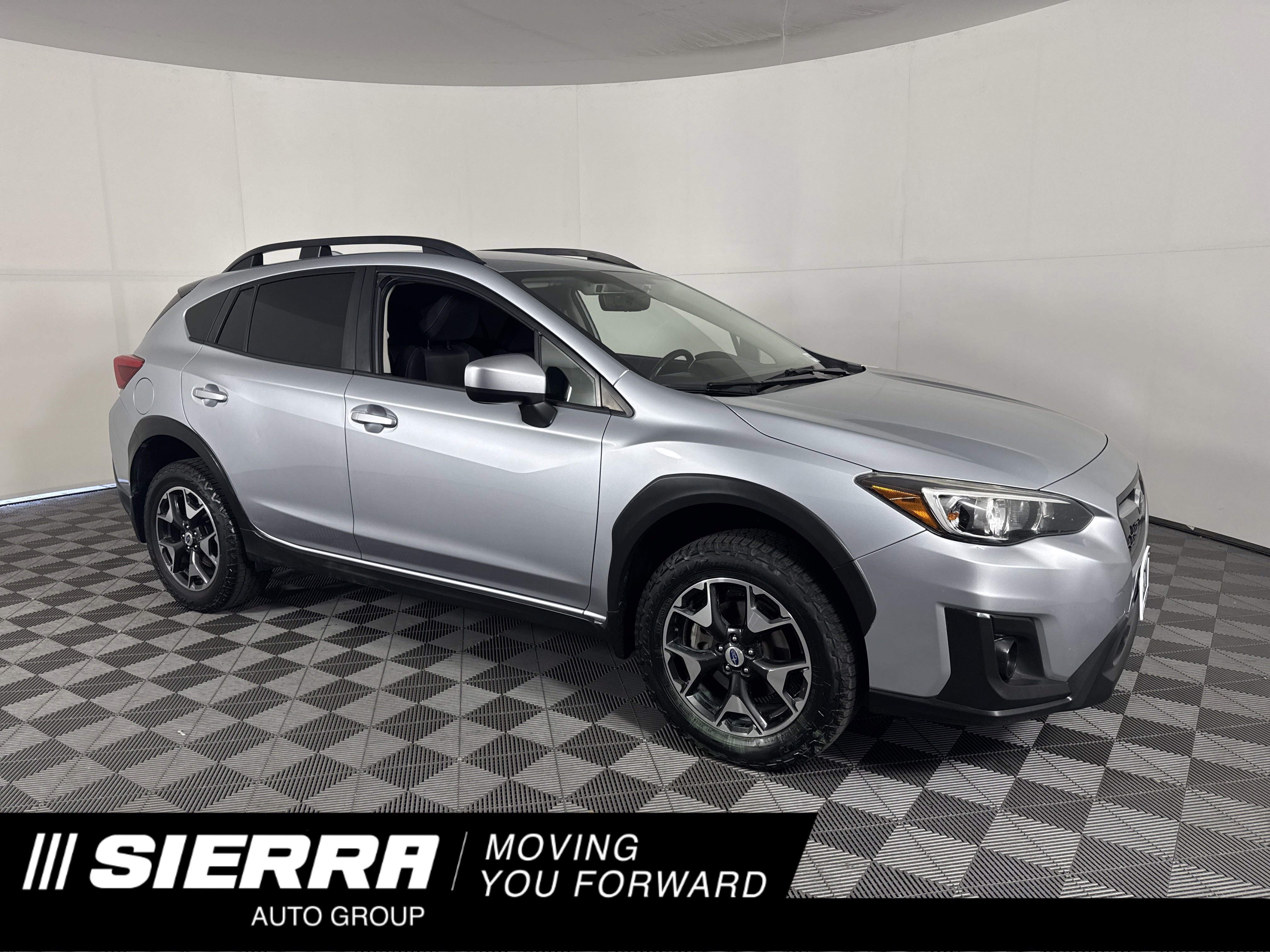 Used 2018 Ice Silver Metallic Subaru Premium image 1