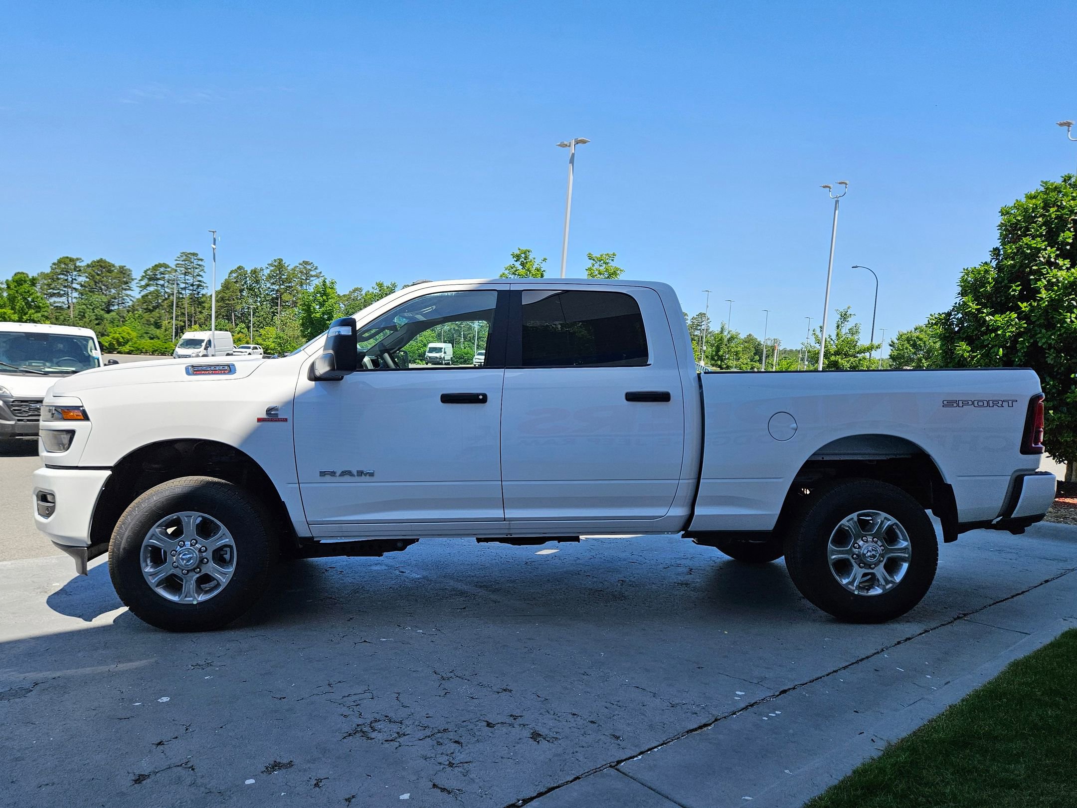 2025 Ram 2500 Big Horn photo 4