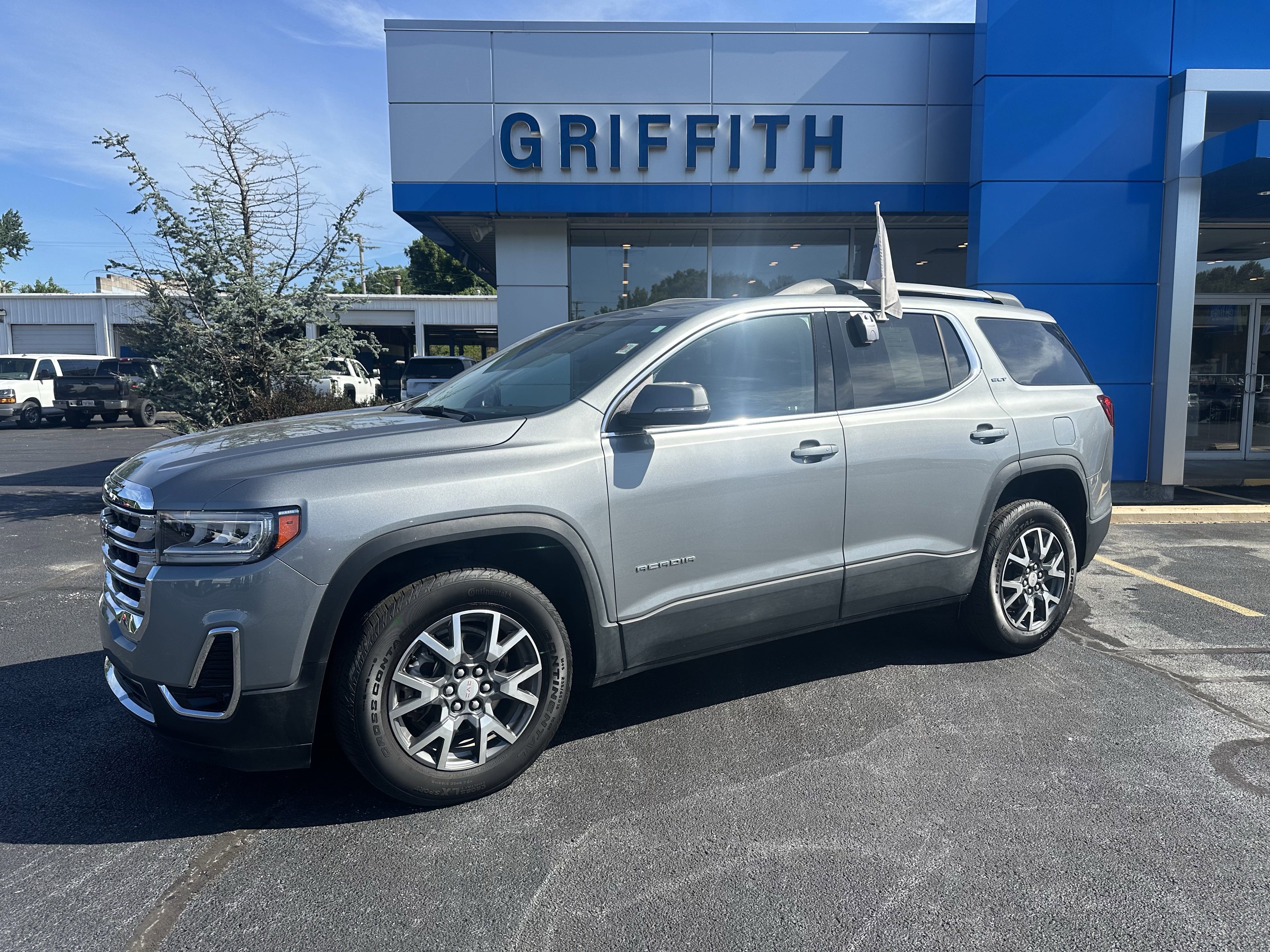 Used 2023 Sterling Metallic GMC SLT image 1