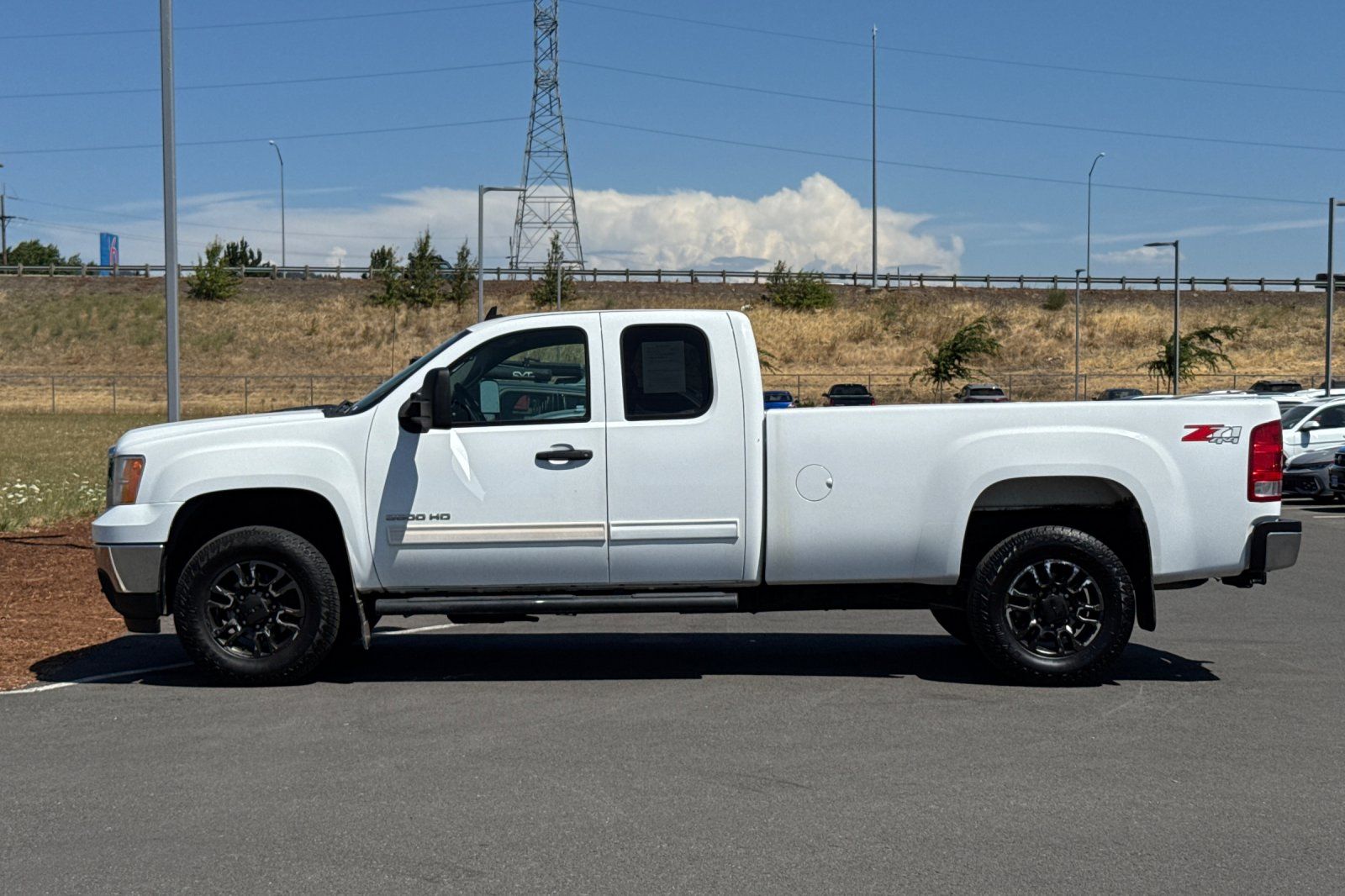 2013 Gmc Sierra SLE photo 6