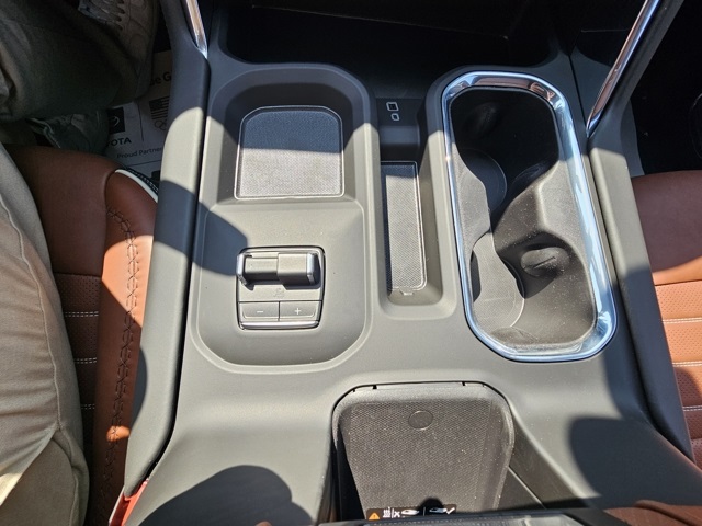 2025 Gmc Sierra HD Denali Ultimate photo 12