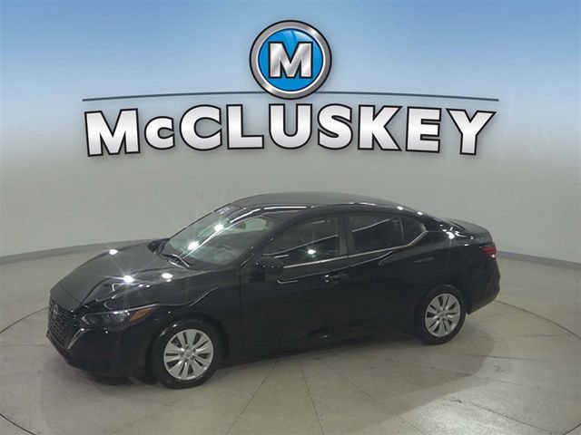 2025 Nissan Sentra S's photo