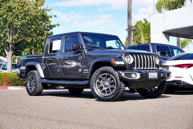 2021 Jeep Gladiator Overland