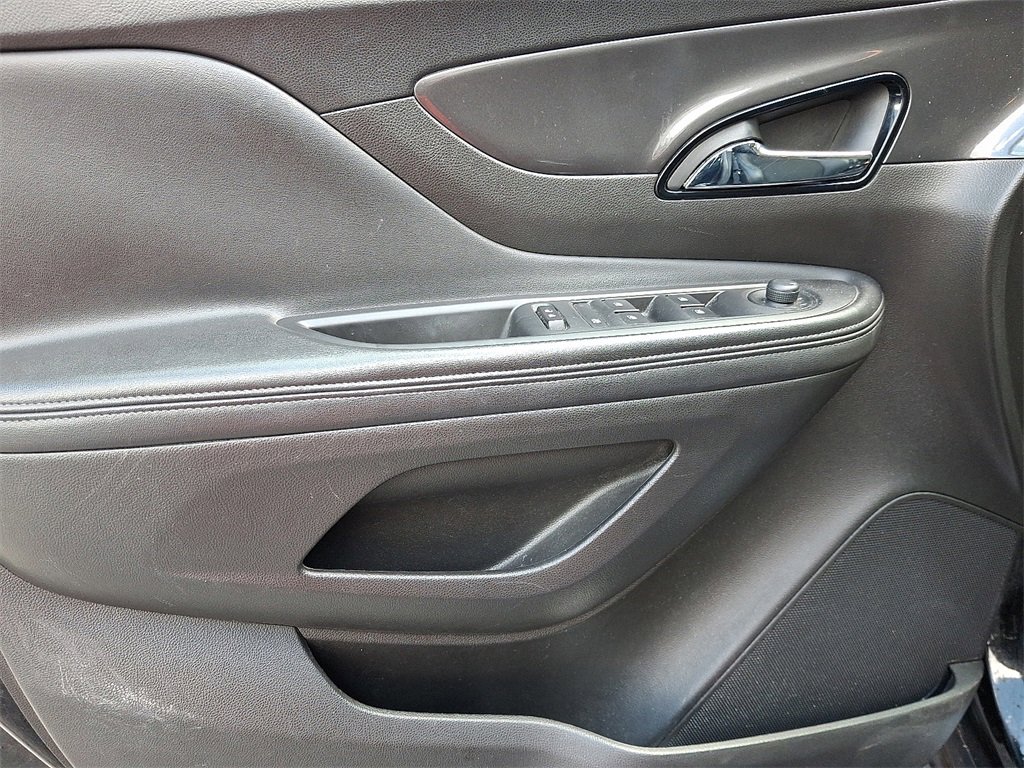 2017 Buick Encore Preferred photo 12