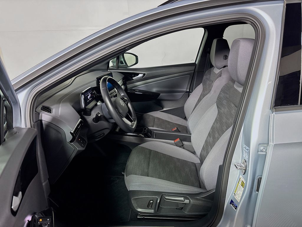 2022 Volkswagen ID.4 Pro photo 9