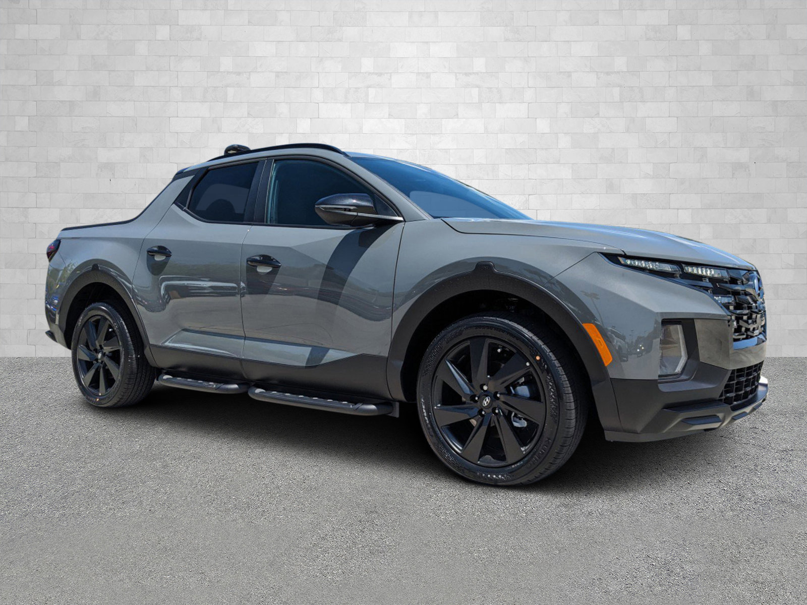 2024 Hyundai Santa Cruz Night's photo