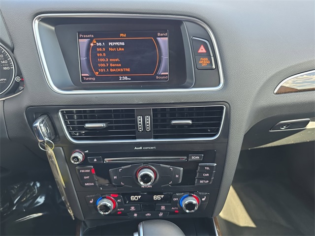 2013 Audi Q5 2.0T Premium photo 19