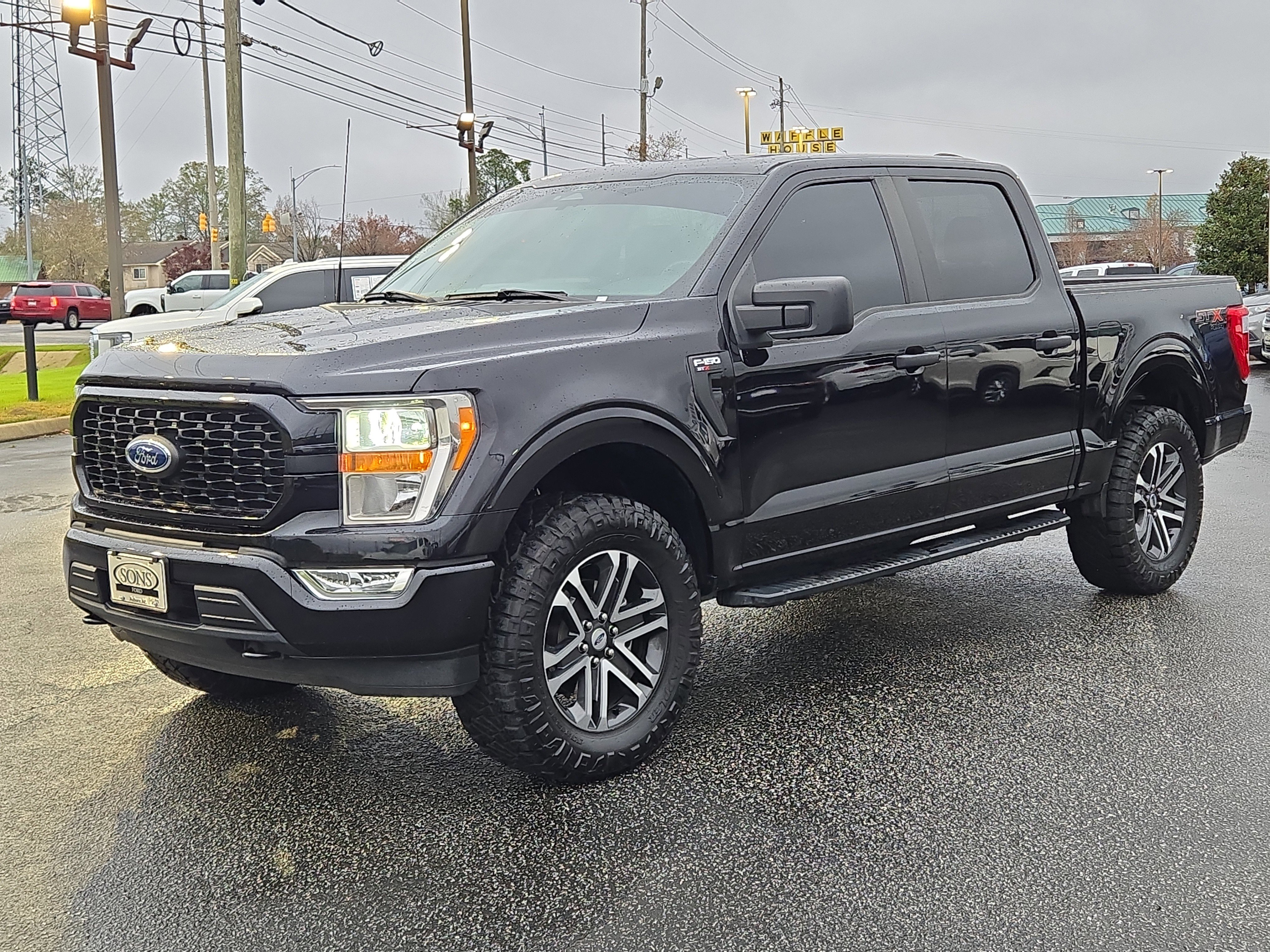 2022 Ford F-150 XL's photo