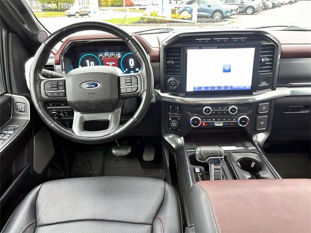 Used 2022 Gray Metallic Ford Lariat image 14