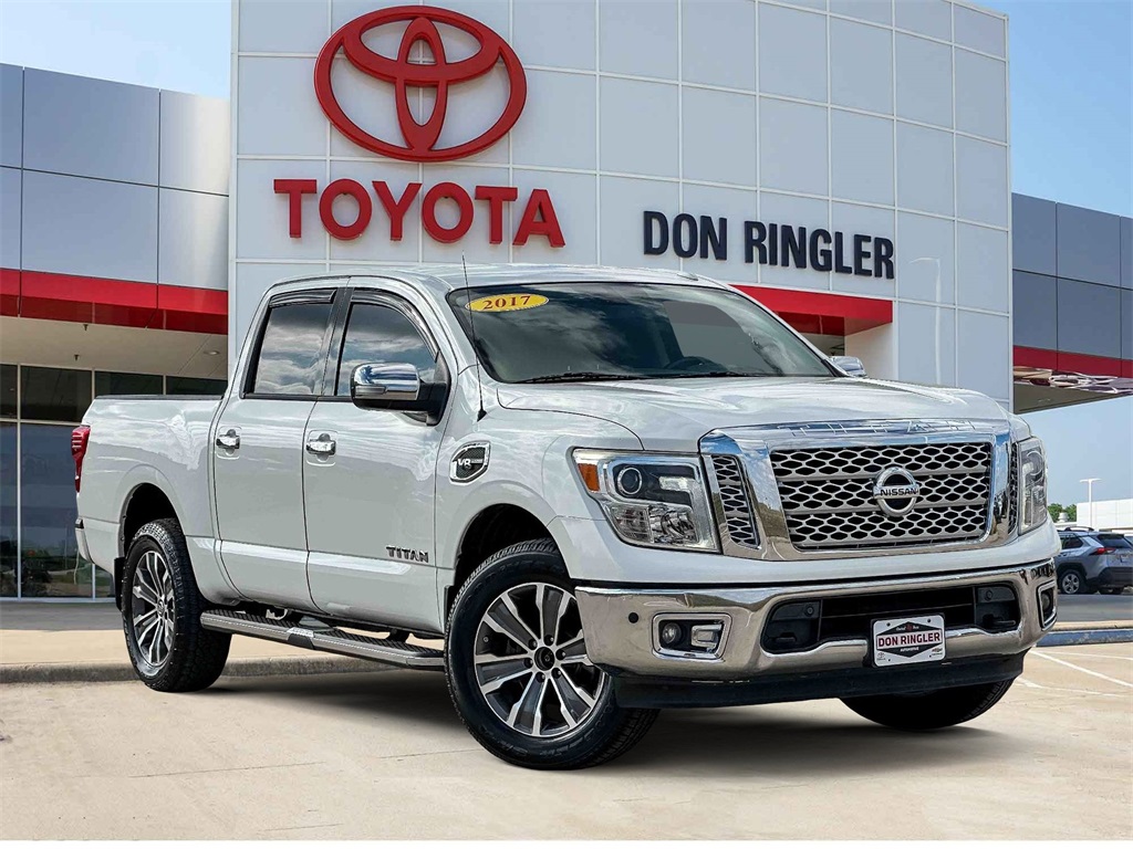 2017 Nissan Titan SL