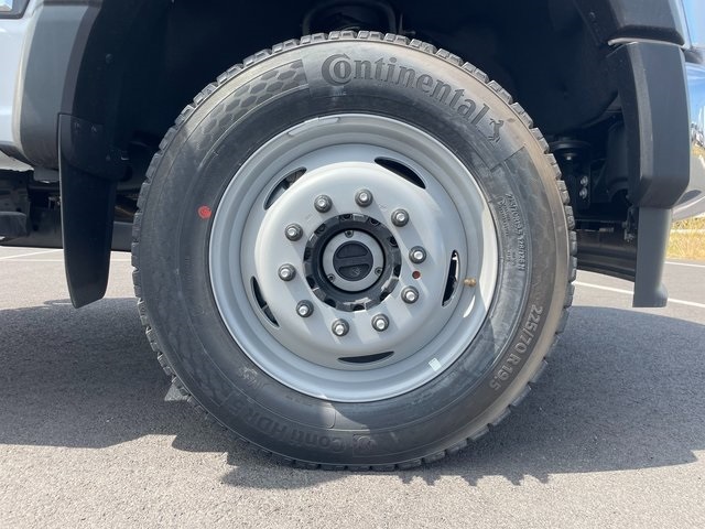 2024 Ford F-550 photo 7