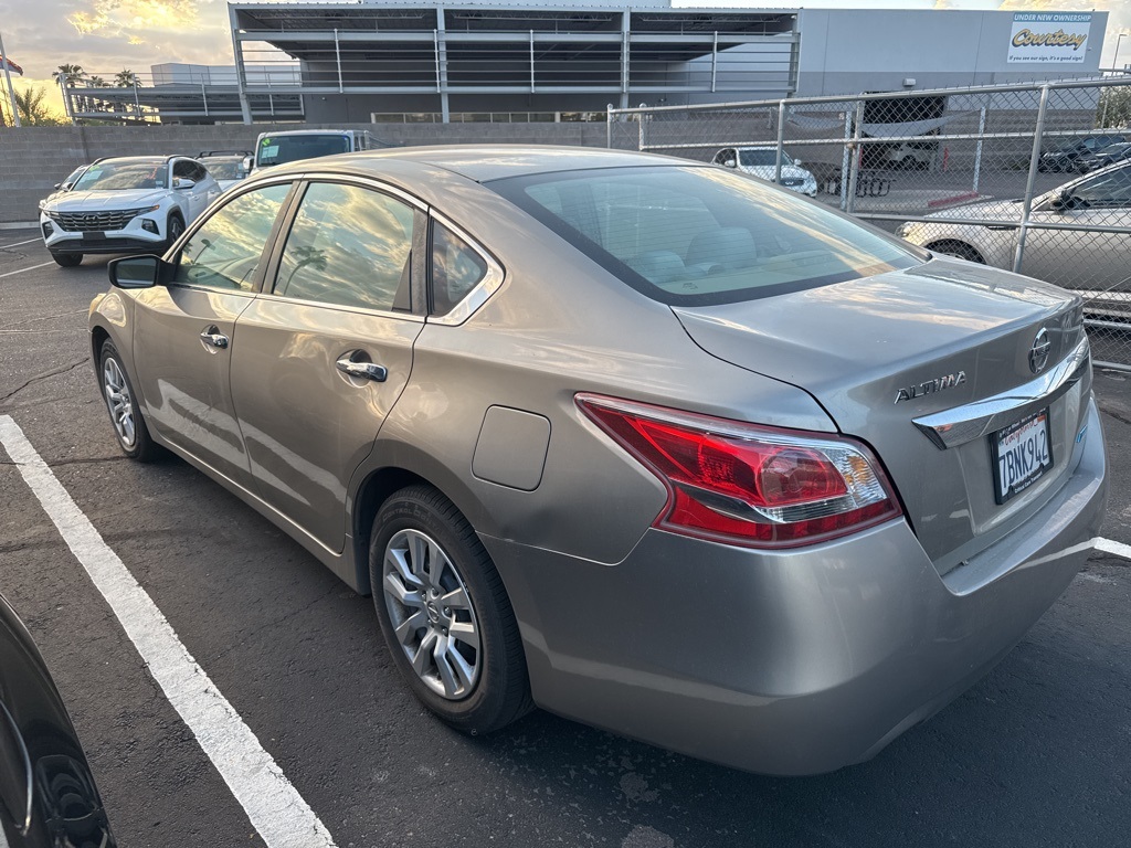 2013 Nissan Altima 2.5 S photo 4