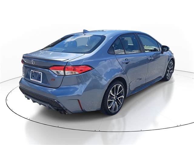2022 Toyota Corolla SE photo 4