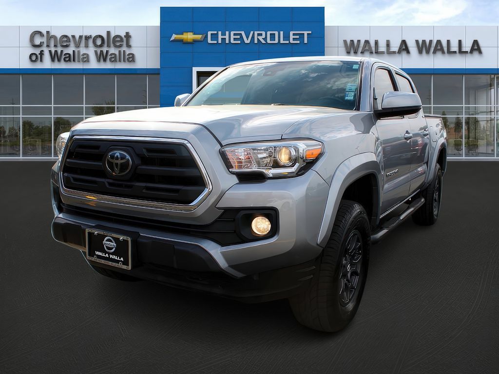 2018 Toyota Tacoma SR5 photo 3