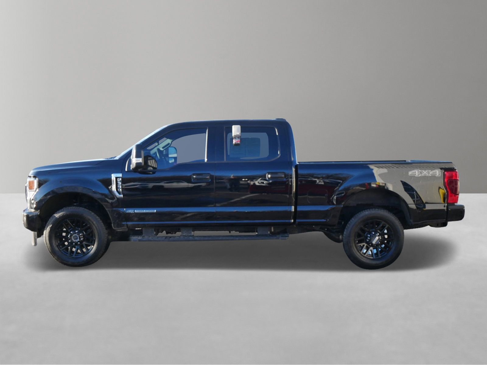 Used 2022 Ford F-350 Super Duty XLT with VIN 1FT8W3BT9NED21913 for sale in White Bear Lake, Minnesota