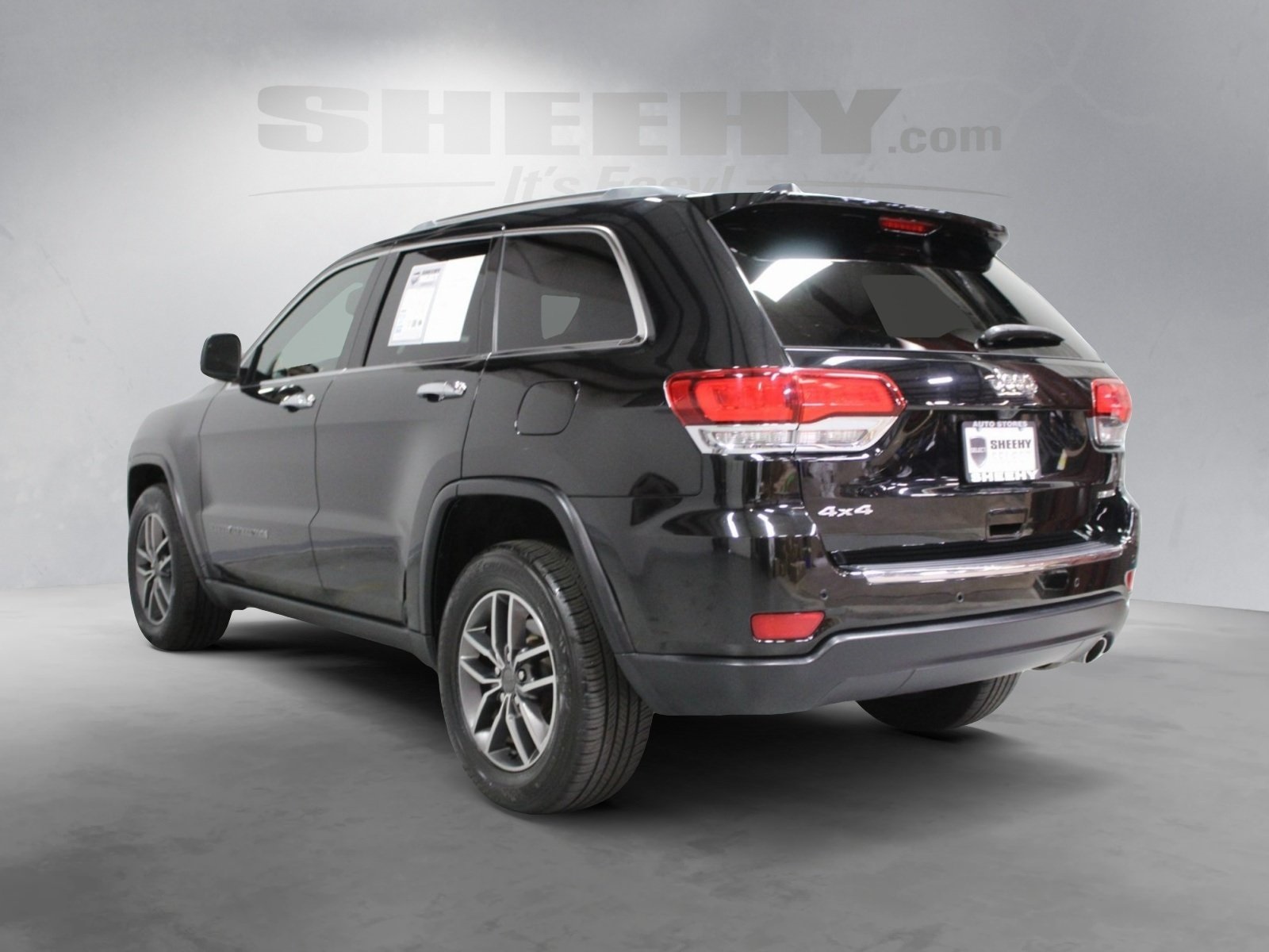 2020 Jeep Grand Cherokee Limited photo 17