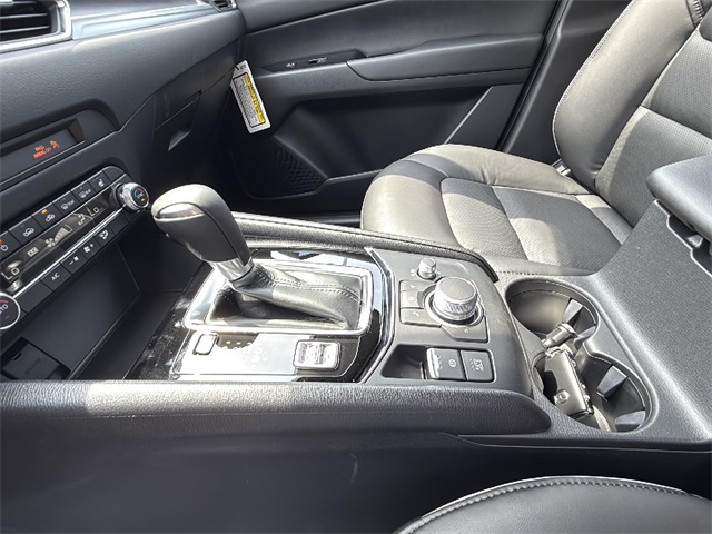 2025 Mazda CX-5 2.5 Select photo 10
