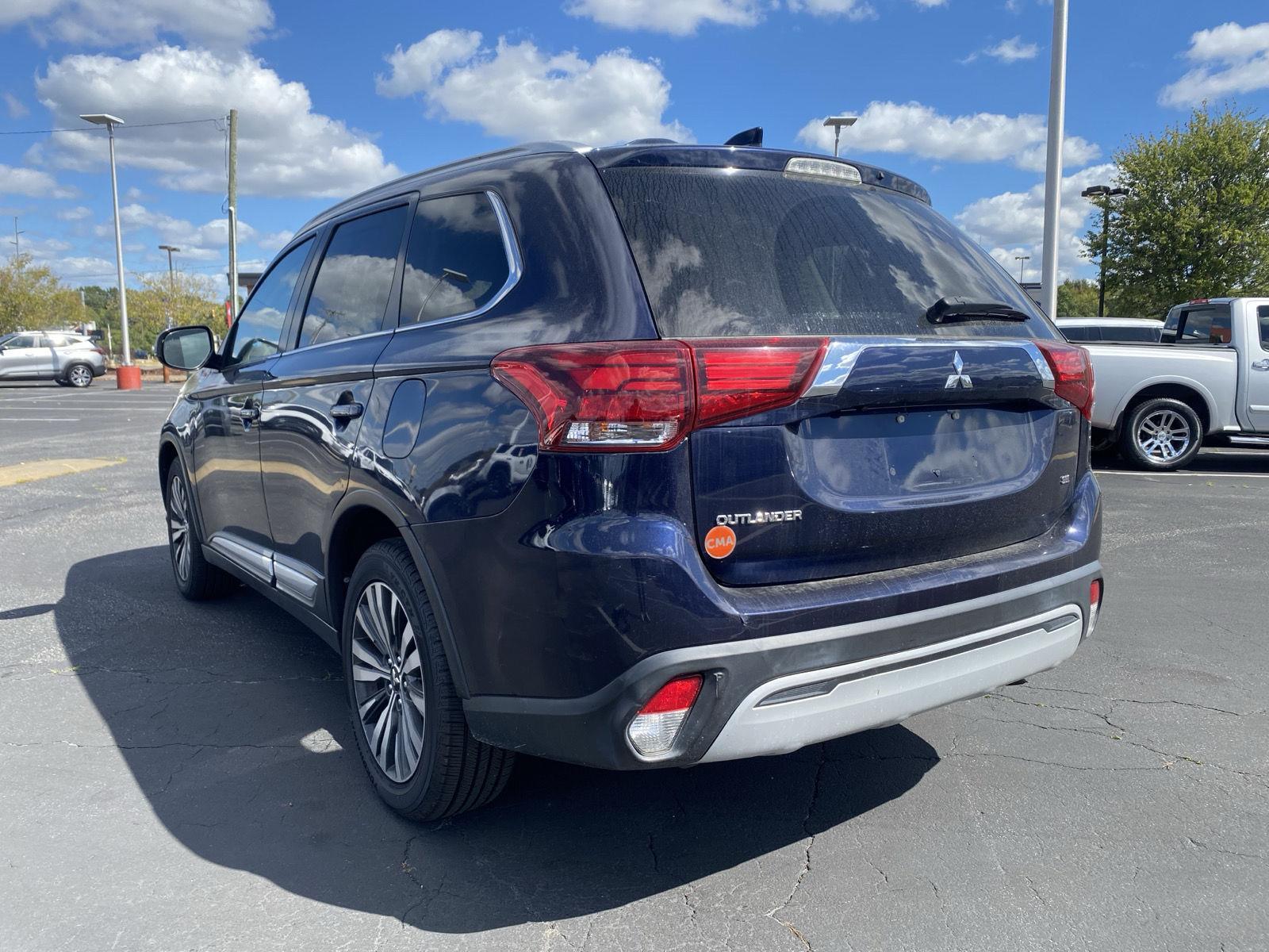 2020 Mitsubishi Outlander SEL photo 4