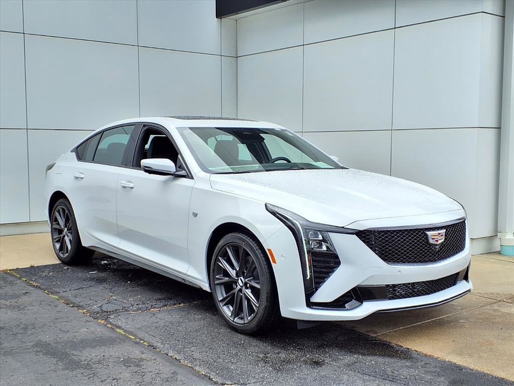 2026 Cadillac CT5 Sport's photo