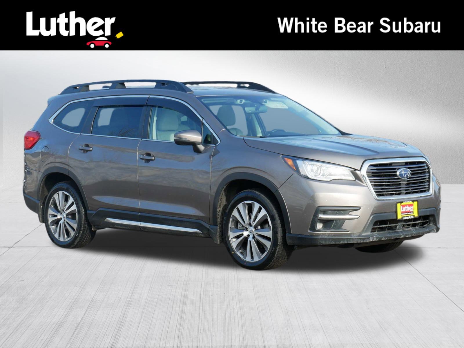 2022 Subaru Ascent Limited's photo