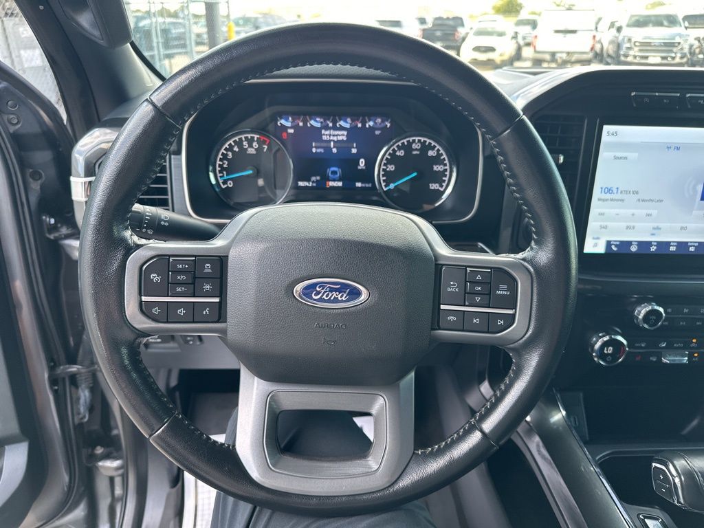 2021 Ford F-150 XLT photo 17