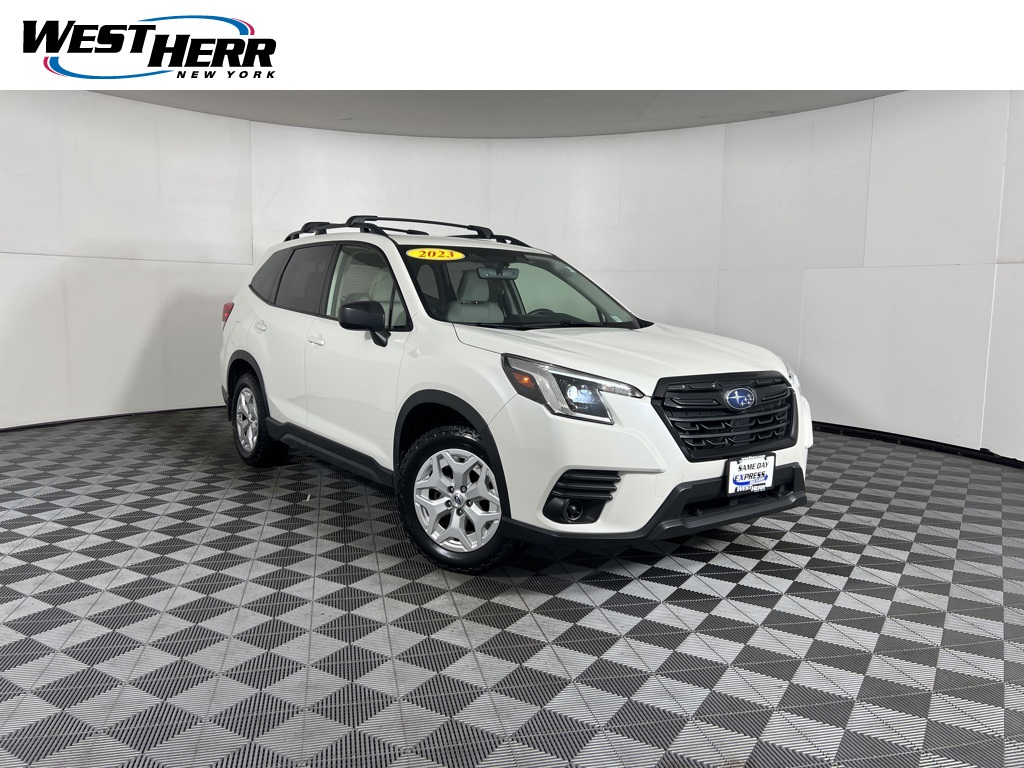 2023 Subaru Forester Base