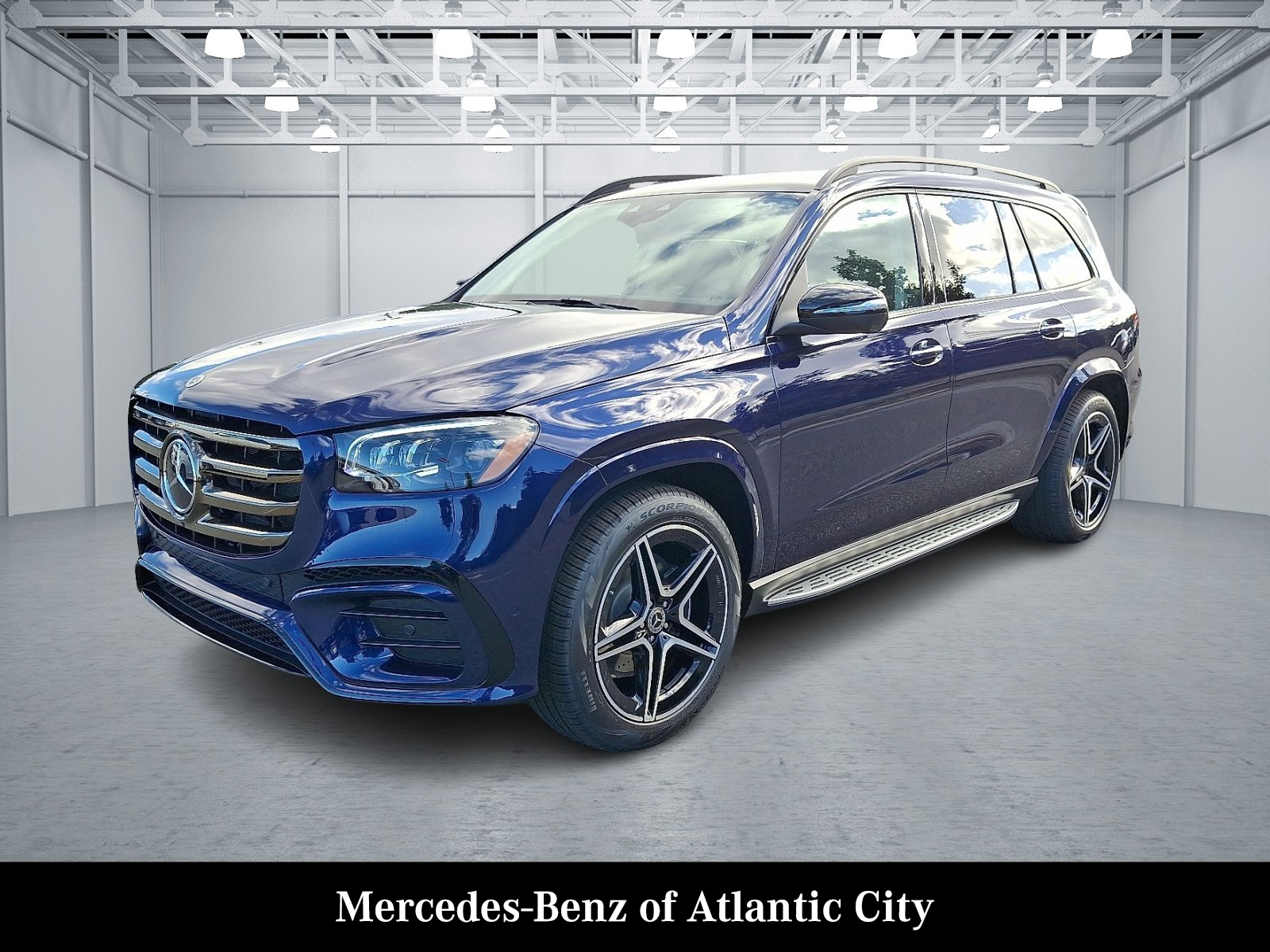 2026 Mercedes Benz GLS 450 4MATIC photo 2