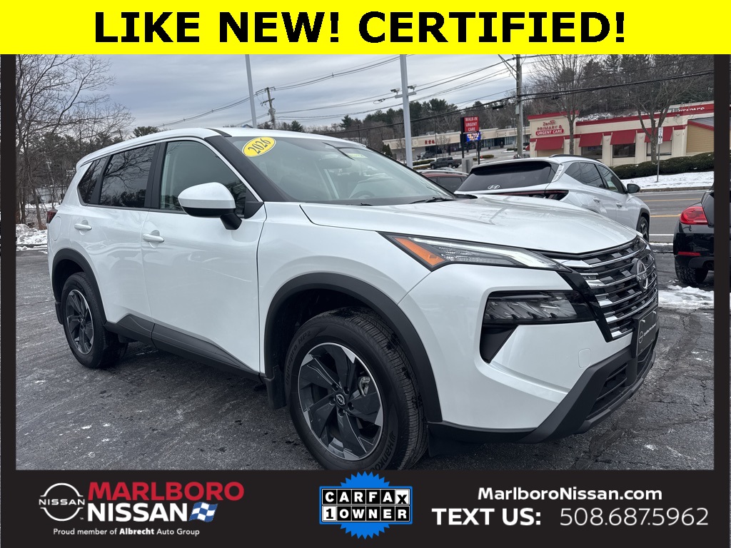 2026 Nissan Rogue SV's photo