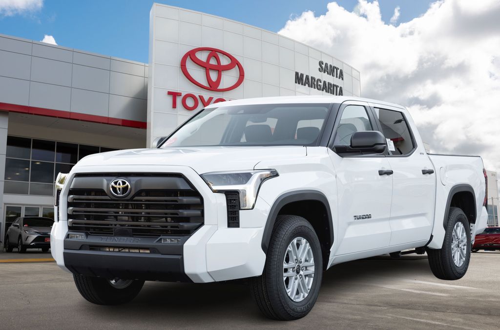 2026 Toyota Tundra SR5's photo