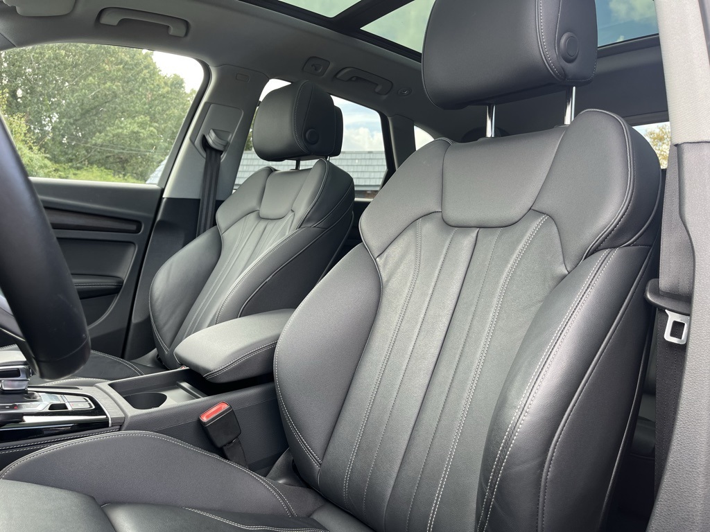 2024 Audi Q5 45 S line Premium Plus photo 11