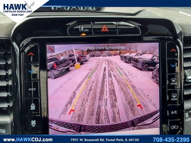 2025 RAM 1500 - Image 18