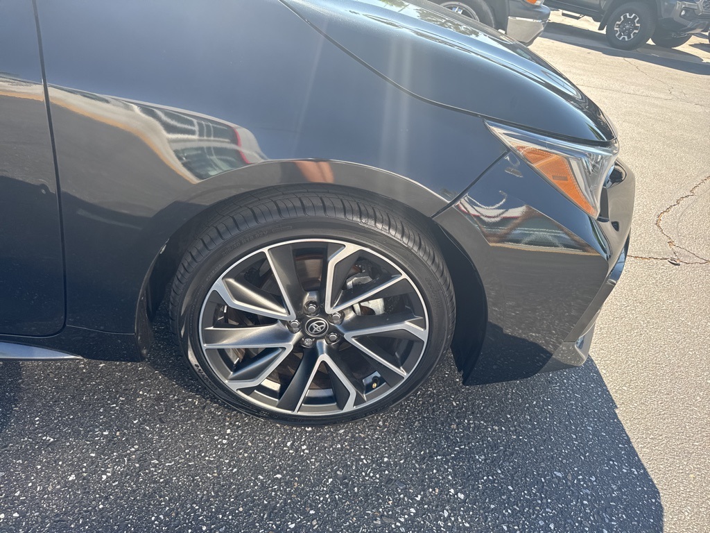 2022 Toyota Corolla XSE photo 19